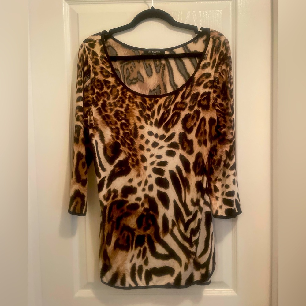 Custom made shirt. Women’s size large (10/12 US)
